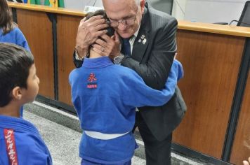 Foto - Grão Mestre João Rezende é cidadão caçapavense