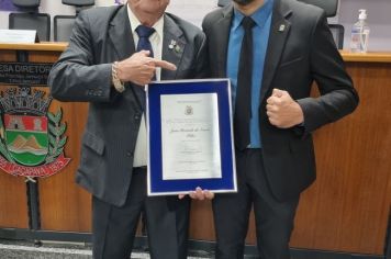 Foto - Grão Mestre João Rezende é cidadão caçapavense