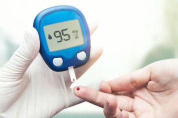 Câmara aprova lei que obriga atendimento prioritário a diabéticos para exames médicos com jejum