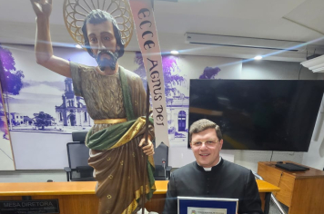 Sessão Solene em homenagem a São João Batista reúne fiéis e autoridades no Plenário da Câmara